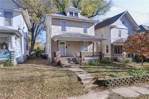 3955 Mercier Street, Kansas City, MO, 64111 | Card Image