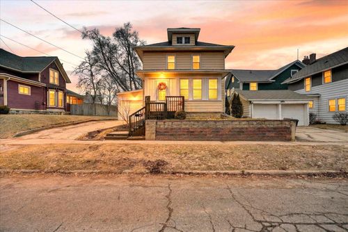 406 Garfield St, Jackson, MI, 49203-3080 | Card Image