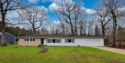 2623 Oakcrest Drive, Clayton, WI, 54956 | Card Image