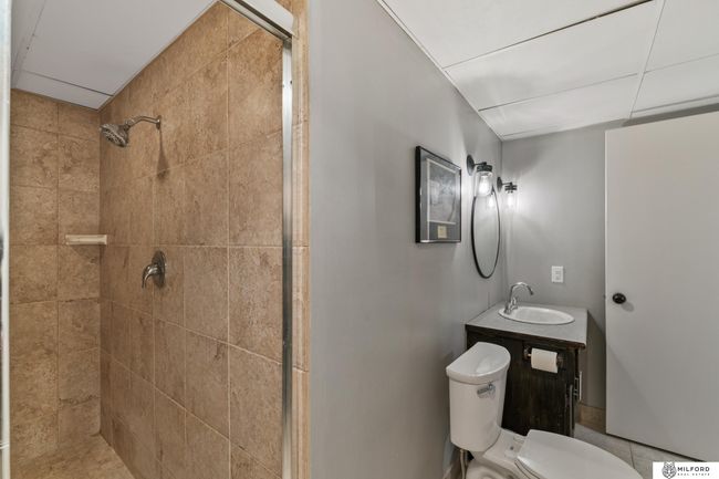 4606 S 184 Th Plz, House other with 4 bedrooms, 6 bathrooms and 3 parking in Omaha NE | Image 86