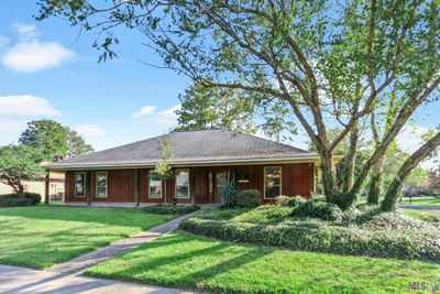 13804 Katherine Ave, House other with 3 bedrooms, 2 bathrooms and null parking in Baton Rouge LA | Image 2