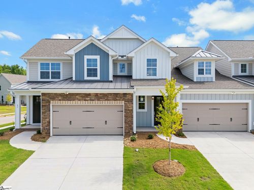 47 Hensley Rd, Greenville, SC, 29607-4798 | Card Image