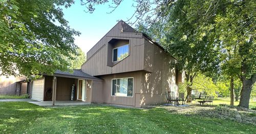304 Cedar Ln, Montevideo, MN, 56265-1871 | Card Image
