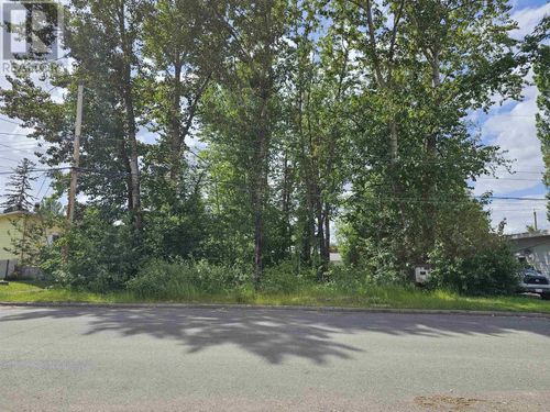 2311 Oak St, Prince George, BC, V2L2A2 | Card Image