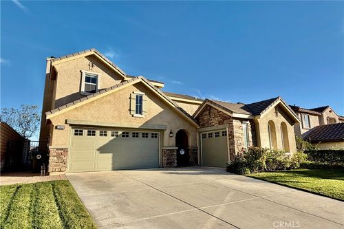 28410 Agajanian Dr, Santa Clarita, CA, 91390-5732 | Card Image