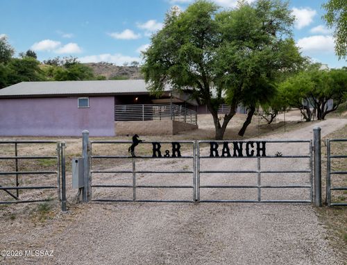 132 Wood Canyon Rd, Patagonia, AZ, 85624-6103 | Card Image
