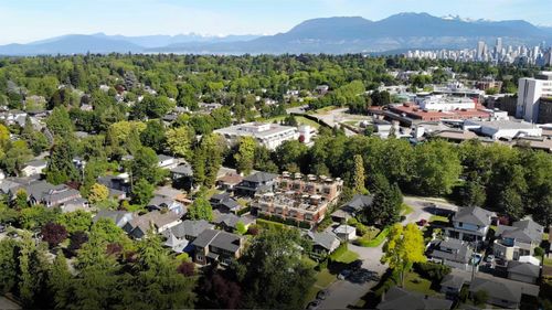 110-918 32nd Ave W, Vancouver, BC, V5Z2K2 | Card Image