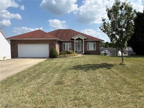 46371 Country Lake Dr, Saint Clairsville, OH, 43950-7703 | Card Image