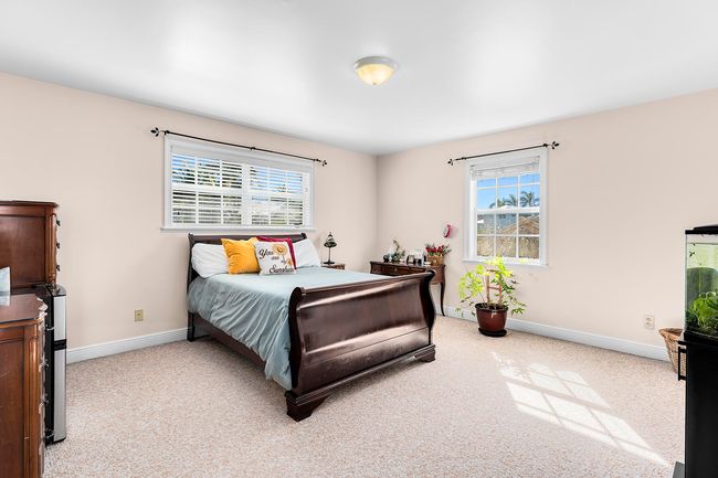 Ensuite guest bedroom | Image 40