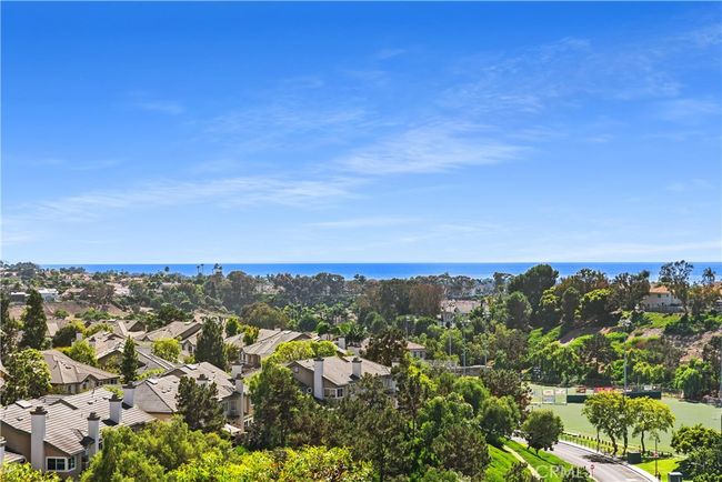 49 Poppy Hills Rd, House other with 6 bedrooms, 7 bathrooms and 3 parking in Laguna Niguel CA | Image 59