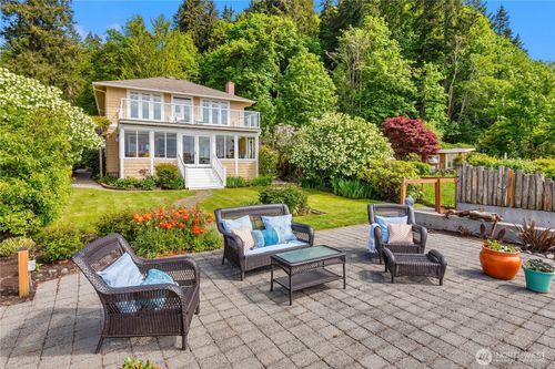 14010 Sw Bates Rd, Vashon, WA, 98070-7701 | Card Image