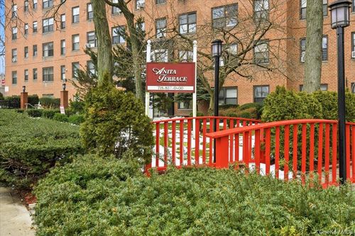 3aa-99-60 63rd Rd, Rego Park, NY, 11374-1946 | Card Image