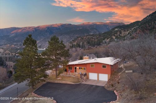 2018 Palmer Ave, Glenwood Springs, CO, 81601-4245 | Card Image