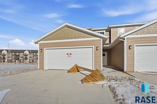 1-1263 N Marion Rd Road, Sioux Falls, SD, 57107 | Card Image