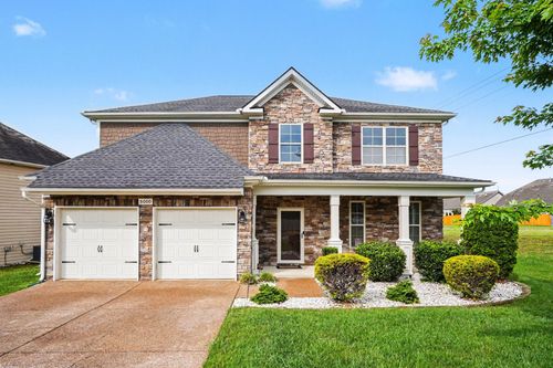 5000 Kendrick Dr, Spring Hill, TN, 37174-4522 | Card Image