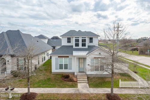 100 Laurel Grove Blvd, Youngsville, LA, 70592-6063 | Card Image