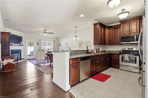 7547 Villa Ct, Gloucester Point, VA, 23062-2530 | Card Image
