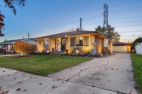 6800 55th Ave, Kenosha, WI, 53142-1534 | Card Image