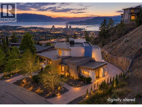 732 Highpointe Pl, Kelowna, BC, V1V2Y3 | Card Image