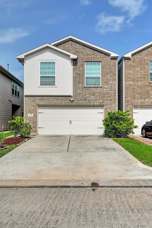 11417 Hackmatack Way, Houston, TX, 77066-1061 | Card Image