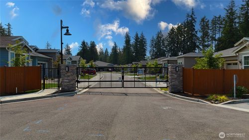 21725 Se 292nd Pl, Black Diamond, WA, 98010-1252 | Card Image