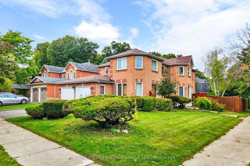 98 Charing Cres, Aurora, ON, L4G6P5 | Card Image