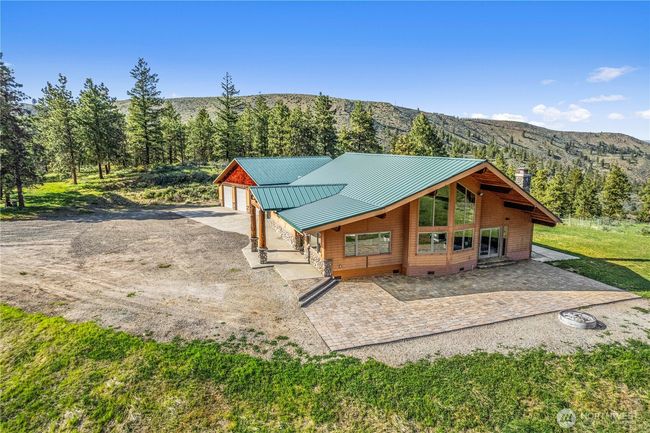 6720 Stemilt Loop Rd, House other with 3 bedrooms, 3 bathrooms and 4 parking in Wenatchee WA | Image 6
