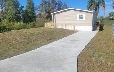 6720 Villaview Drive, Home with 3 bedrooms, 2 bathrooms and null parking in Punta Gorda FL | Image 3