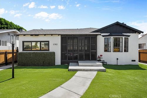 1702 Landis St, Burbank, CA, 91504 | Card Image