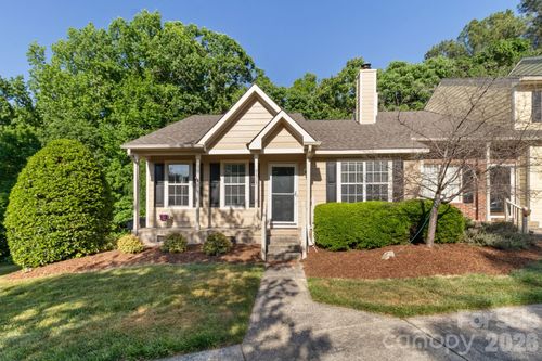 9313 Four Mile Creek Rd, Charlotte, NC, 28277-9065 | Card Image