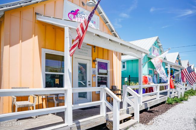 132 Pine St, House other with 4 bedrooms, 4 bathrooms and null parking in Port St. Joe FL | Image 46