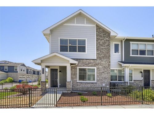 27662 E 1st Ave, Aurora, CO, 80018-1909 | Card Image