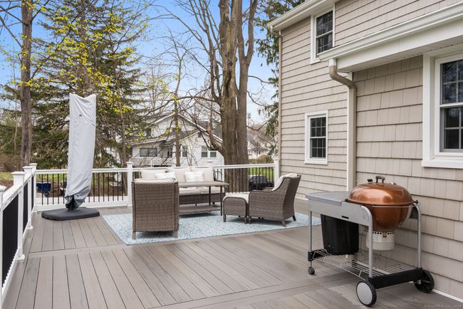 494 Broad St, House other with 4 bedrooms, 3 bathrooms and null parking in Windsor CT | Image 22