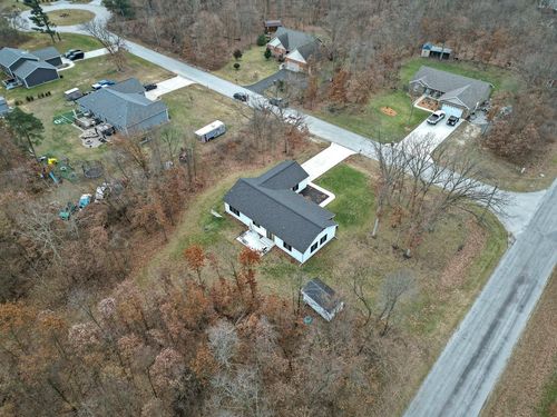 10985 N 575 E, DeMotte, IN, 46310-2401 | Card Image