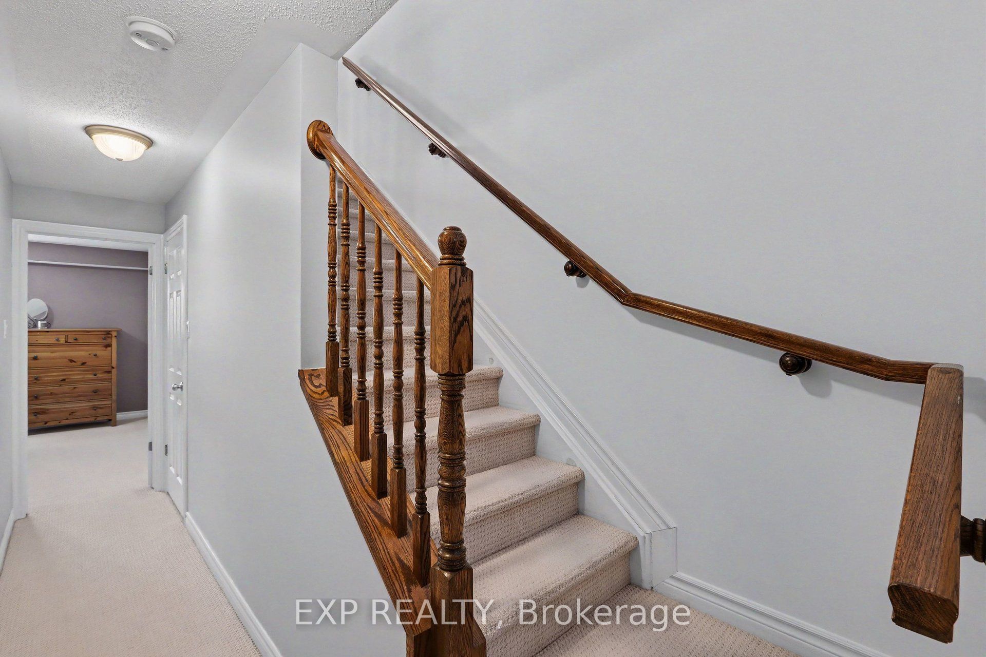 Residential in Barrhaven 3