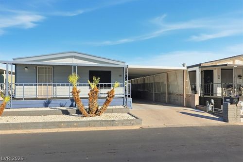 4570 Royal Ridge Ave, Las Vegas, NV, 89103-5047 | Card Image