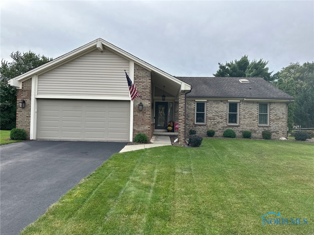 Flanders Hill Ct, Toledo, OH 43623