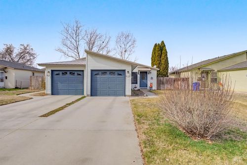 523 N 4th St, Payette, ID, 83661-2317 | Card Image