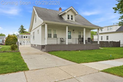 24248 Hayes Ave, Eastpointe, MI, 48021-1035 | Card Image