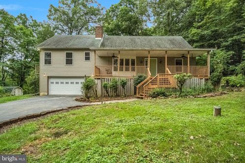17 Dove Trl, FAIRFIELD, PA, 17320-8082 | Card Image