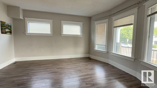 9862 76 Ave Nw, House other with 6 bedrooms, 3 bathrooms and null parking in Edmonton AB | Image 15