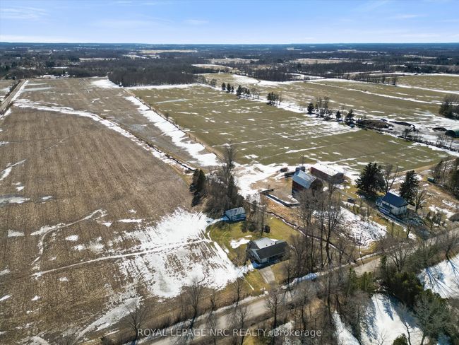 322 Foss Rd, House other with 3 bedrooms, 1 bathrooms and 4 parking in Fenwick ON | Image 32