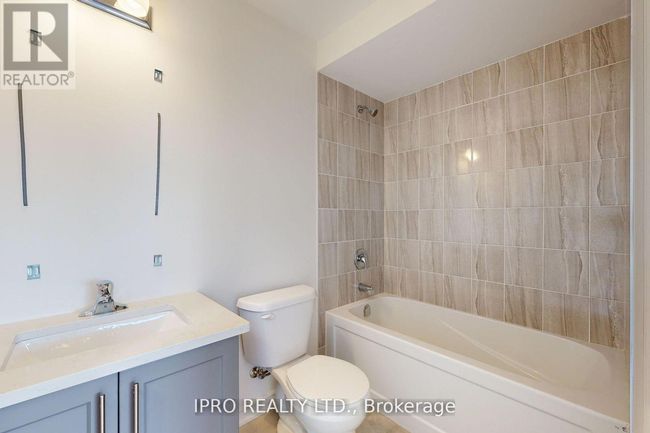 51 Sparrow Way, House other with 4 bedrooms, 4 bathrooms and 4 parking in Adjala-Tosorontio (Colgan) ON | Image 38
