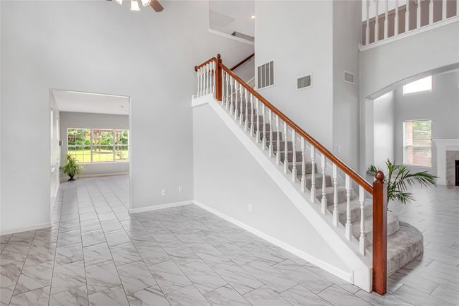 5718 Gloucester Dr, House other with 4 bedrooms, 4 bathrooms and null parking in Tyler TX | Image 4