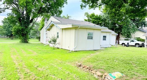 1504 E 7th St, Okmulgee, OK, 74447-4812 | Card Image