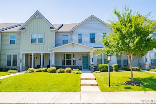 10825 Porter Park Ln, Glen Allen, VA, 23059-8043 | Card Image