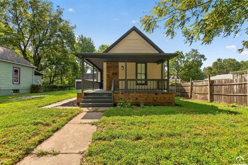 608 Elm Street, Lawrence, KS, 66044 | Card Image