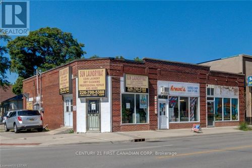 1066 Dundas St, London, ON, N5W3A6 | Card Image