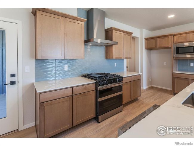 KITCHEN | Image 13