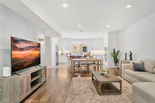 118 Terrapin, Irvine, CA, 92618-0854 | Card Image